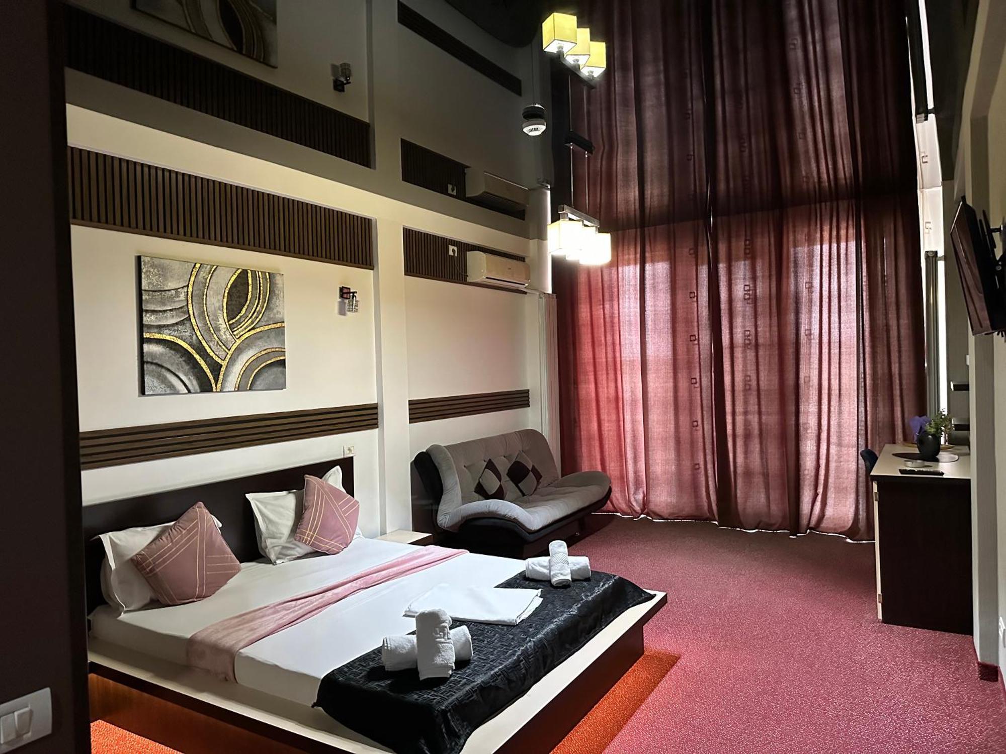 Hotel Sweet Нэводари Экстерьер фото