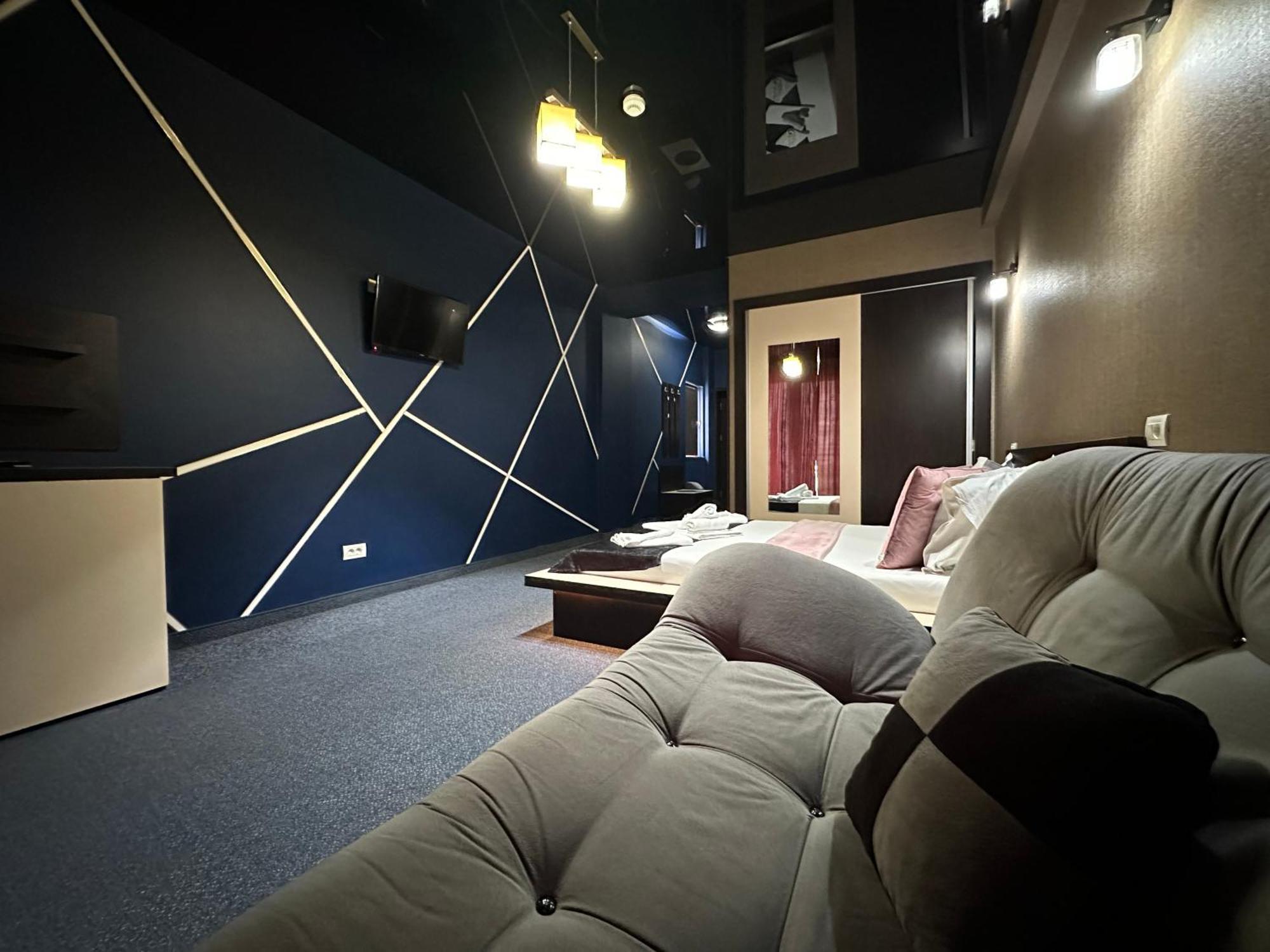 Hotel Sweet Нэводари Экстерьер фото